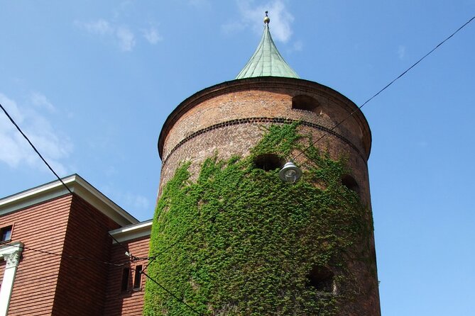 2 Hours Walking Tour in Legends and Secret of Riga's Old Town - Jacob’s Inn to Black Magic Bar: soldier walls and alchemy you can taste (Stops 15-16)