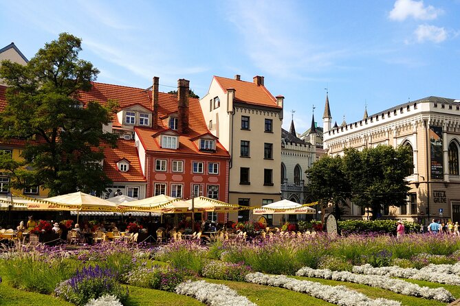 CITY QUEST RIGA: unlock the mysteries of this city! - How the City Quest Works on Your Phone