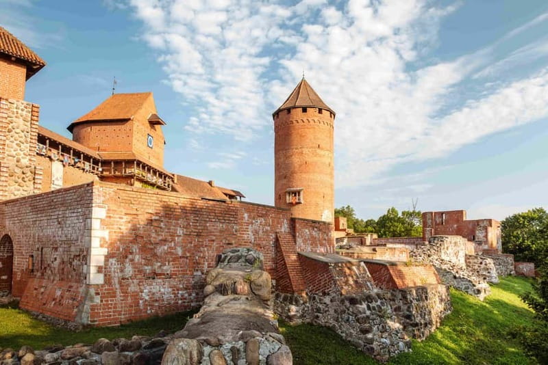 Day trip Riga - Sigulda, the 'Switzerland of Latvia' - Turaida Castle Museum Reserve: The Red Brick Turret and Your Hour to Wander