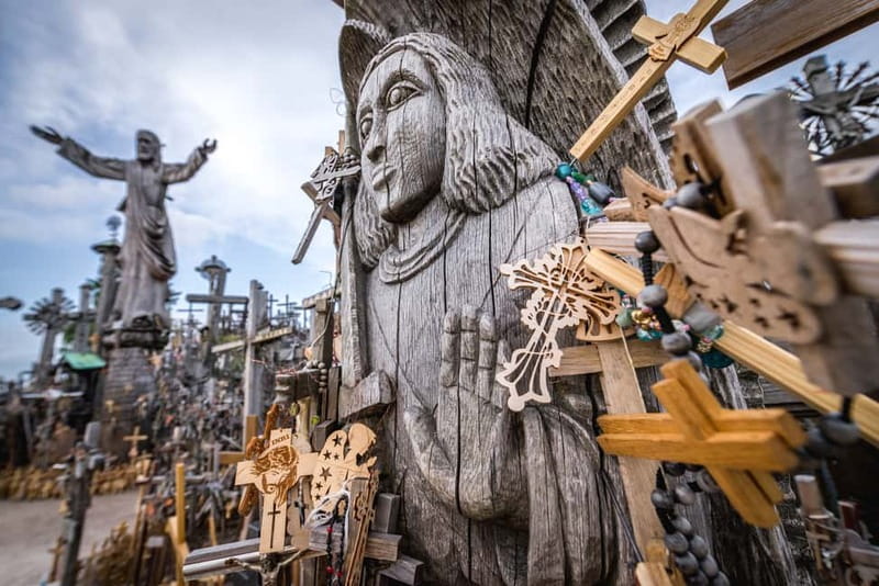 From Riga: Hill of Crosses, Bauska & Rundale Full-Day Tour - Price and value: what you’re paying for, and what you’re not