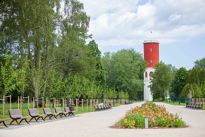 From Riga: Kemeri Bog Boardwalk and Jurmala Seaside - The ride, group size, and guide style that make it feel personal