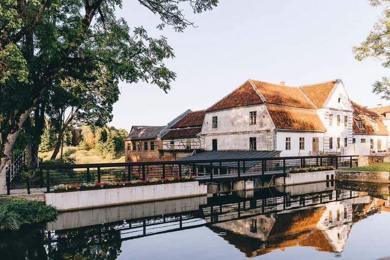 From Riga: Kuldiga UNESCO, Waterfall & Wine Day Trip - The Venta Waterfall, Europe’s widest view with real walking time
