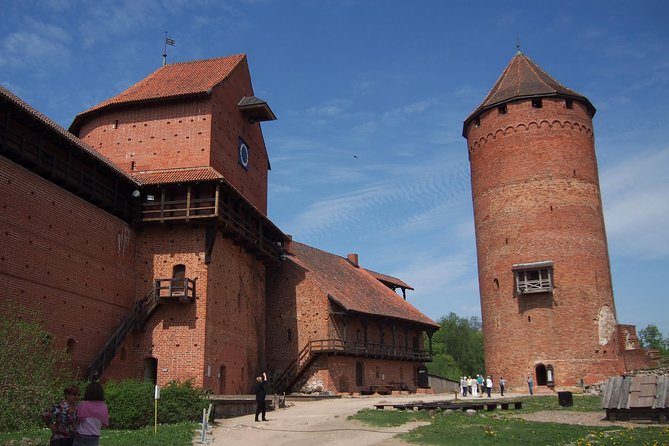 From Riga: Sigulda & Turaida Legends Group Tour - Riga to Sigulda and Turaida in one smooth half-day