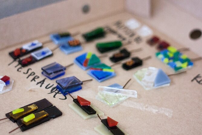 Glass Jewellery Workshop - Shipping Included Within Europe, So You Can Travel Lighter