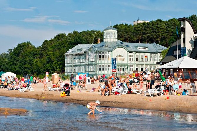 Half-Day Private Trip to Jurmala town and seaside from Riga - Stop 2: Jurmala beach for a Baltic coast walk
