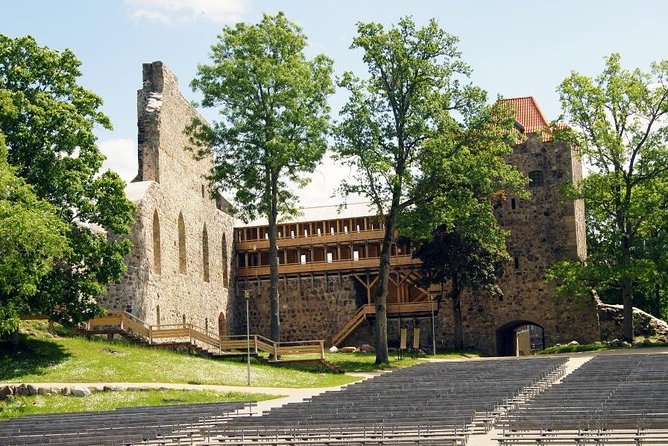 Half-Day Private Trip to Sigulda and Turaida from Riga - What the Driver Adds, and Where Licensed Guides May Be Needed