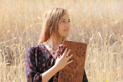 Magical sounds of the Kokle – Learn how to play it