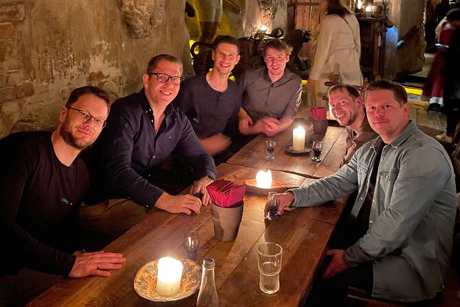 Medieval Experience: Guided Sightseeing and Food Tasting - Key highlights you will feel right away