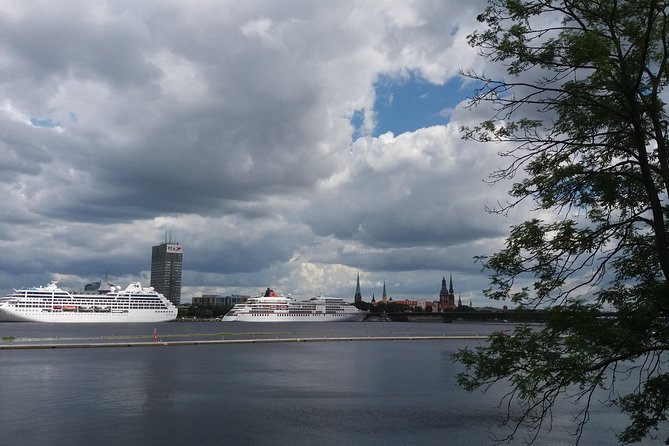 Old Riga Walking Tour / Riga Altstadt Spaziergang - No entrances included: what that means for your planning