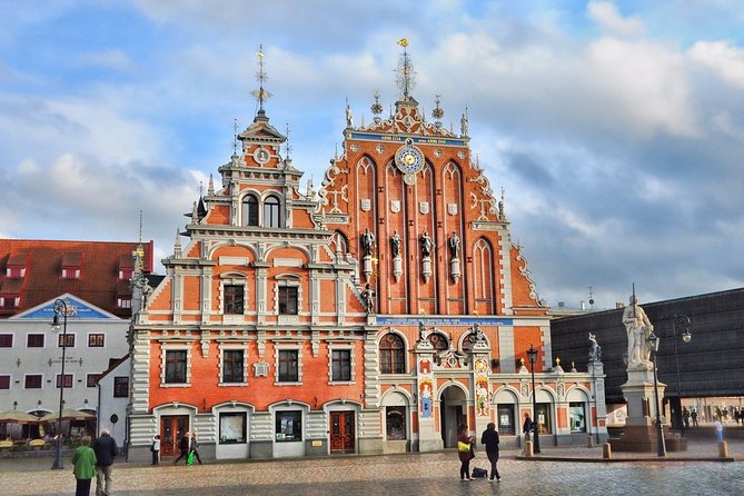 Old Town Walking Tour of Riga - Why a 2-hour Old Riga walk is the smartest way to start