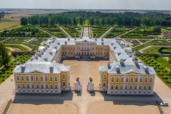 Private Full-Day Trip to Bauska, Rundale and Jelgava Palace - Guides matter: English help, local context, and smart flexibility