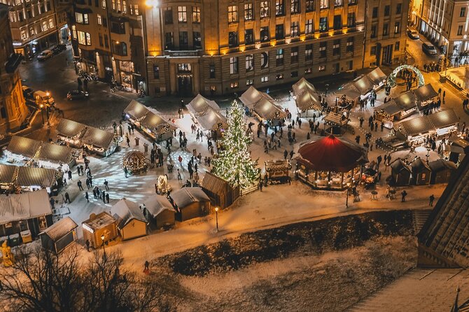 Private grand Riga city tour - Medieval living blocks: Three Brothers and the remaining gates