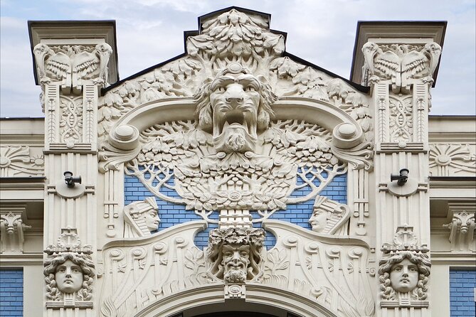Private Riga Art Nouveau Tour - Jewish Museum Area: Where Art Nouveau Meets Neo-Classicism