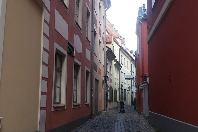 Private Riga Old Town Walking Tour - Riga Town Hall Square: civic life without the entry ticket hassle