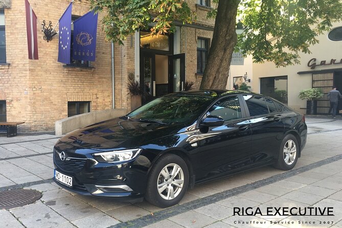 Private Transfer from Hotel to Riga Airport with English speaking driver - The 30-Minute Ride to Riga Airport: What It Means for You