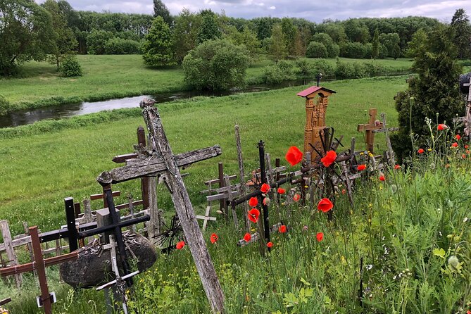 Private transfer Riga - Hill of Crosses - Riga - Who this transfer is best for