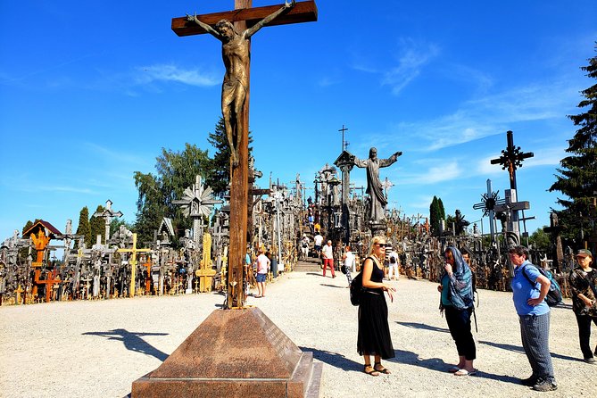 Private trip - Hill of Crosses / 2 countries in 1 day - Eleja border stop, a tiny moment with a big frame
