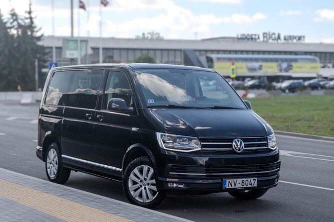 Riga Airport Private Transfer - private group 1 to 8 pax - The Ride Into Riga: About 30 Minutes, Traffic Included