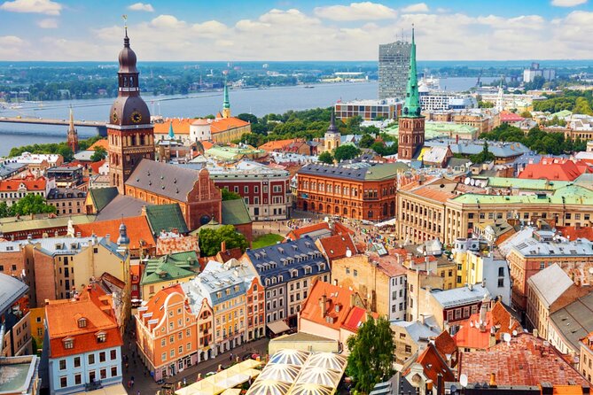 Riga Art Nouveau Secrets: Self-Guided Puzzle Walk - Who this puzzle walk is best for