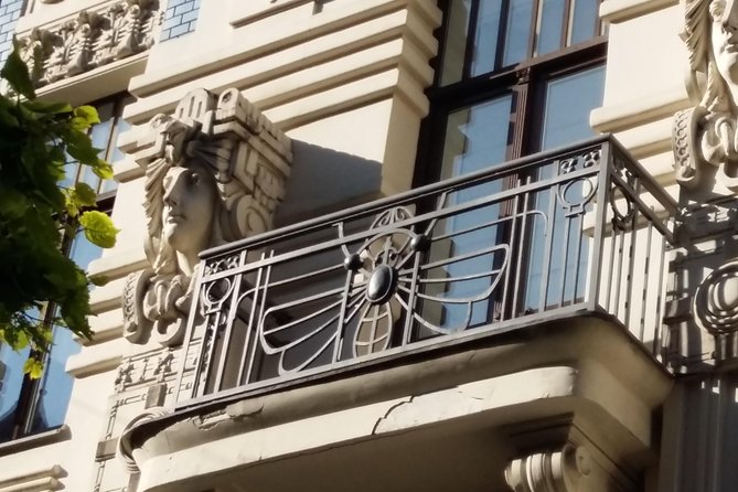 Riga Art Nouveau walking tour - Opera House elements: why the details are the whole point