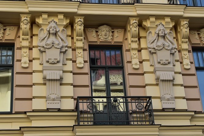 Riga Art Nouveau walking tour - The guides make or break this: from Diana to Gunta
