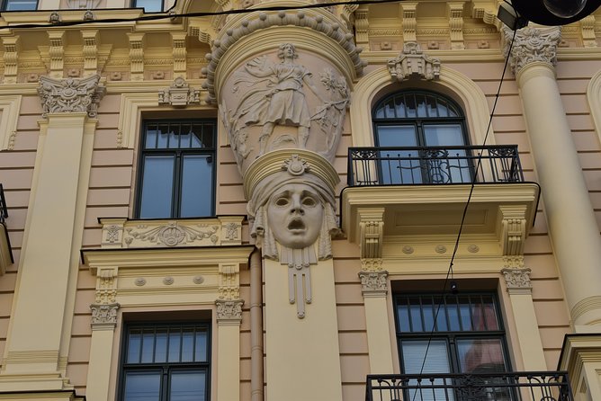 Riga Art Nouveau walking tour - Price and value: does $36.09 make sense for 1 hour 45?