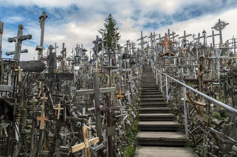 Riga: Hill of Crosses, Guided Rundale Palace & Bauska Castle - Hill of Crosses in Lithuania, walking among thousands of crosses