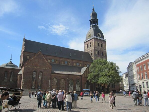 Riga Private Photoshoot Tour - Key highlights to know before you go