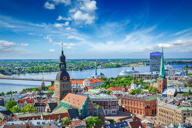 Riga Private Walking Tour - Why a private Riga walk feels worth the money