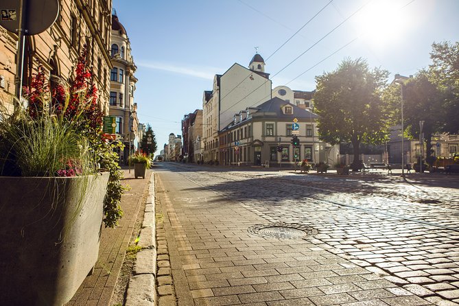 Riga Private Walking Tour - Art Nouveau Riga: why that quarter deserves your full attention