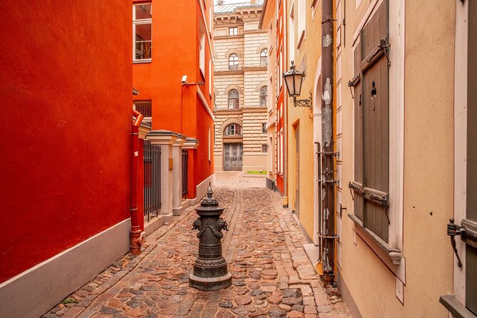 Riga Scavenger Hunt and Highlights Self Guided Audio Tour - Getting Started With The World City Trail App In Riga