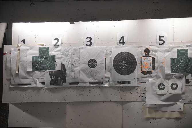 Riga Shooting Range : the Winchester, Glock 17, and Kalashnikov - Kalashnikov AK: the big moment with 3 shots