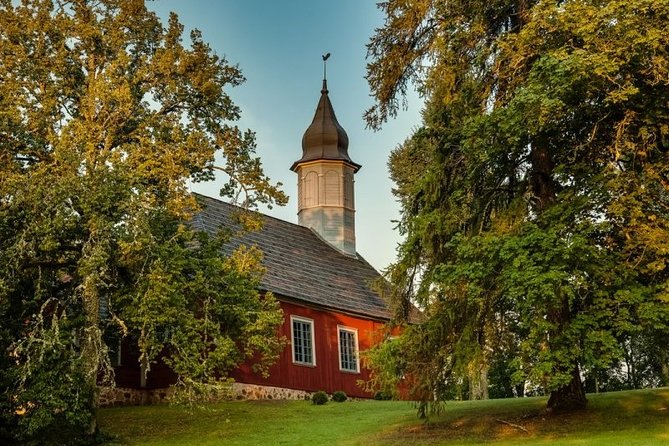 Riga to Tallinn - Sightseeing transfer - The drive straight to Tallinn after Pärnu