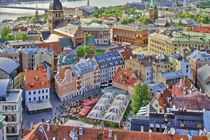 Riga walking guided Sightseeing tour - Timing, Pickup, and the Walk-Friendly Practical Stuff