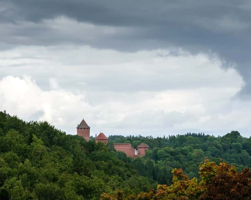 Sigulda Day Tour - Castle Ruins, Gūtmaņala Grotto, & More - Sigulda Aerial Cableway: The 1969 Ride Over the Views