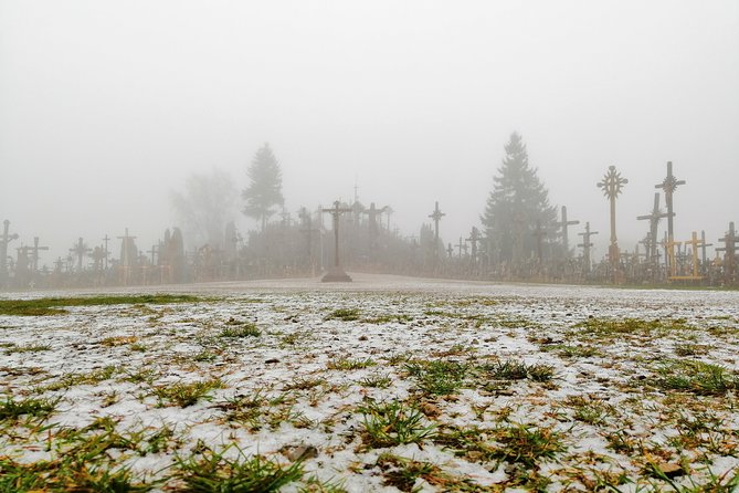 Sunrise at the Hill of Crosses - 2 countries in 1 day - Why sunrise timing is worth the cold, and when it might disappoint